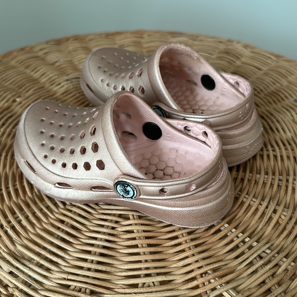 Joybees clog sandals. - Picture 2 of 4